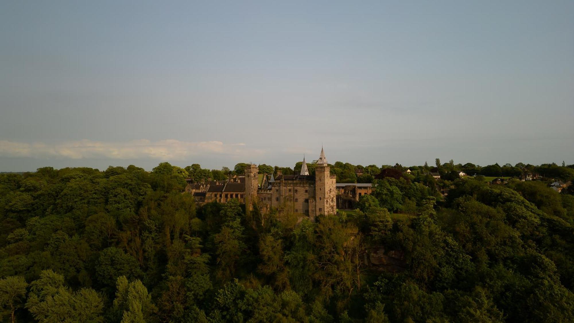 Angel - 5 Mins Drive To Alton Towers! * Alton (Staffordshire)